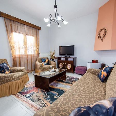 Titika House Guest House Nea Vrasna Bagian luar foto