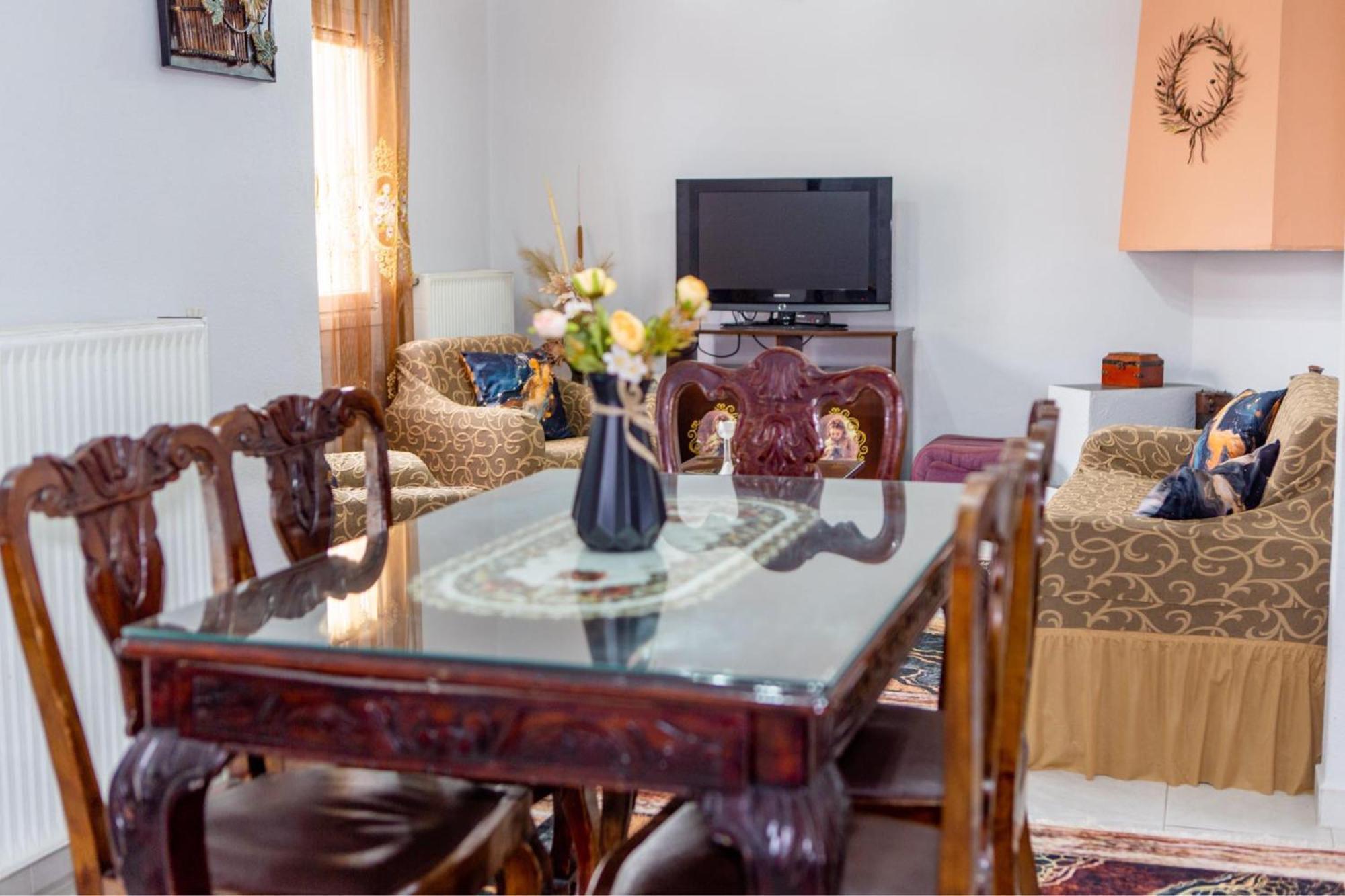 Titika House Guest House Nea Vrasna Bagian luar foto